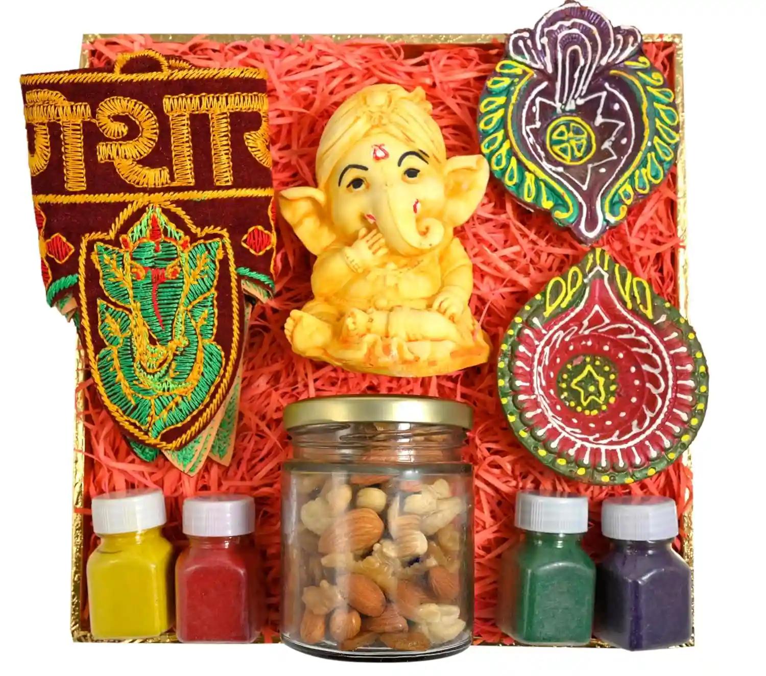 Diwali dry fruit gift box/diwali dryfruits gift pack/diwali gifts-decorated tray+1 mix dry fruit jar(reusable)+showpiece figurine+1 diwali toran for decor+2 decorative diya+Diwali greetingCard