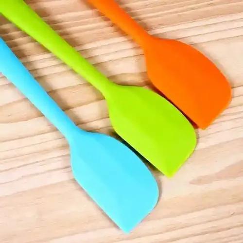 Non-Stick Silicone Spatula - Pack of 3 (Color Will be Sent as per Stock Availability)