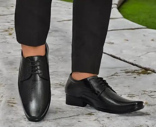 WUGO::Latest Trendy Men Formal Shoes|Black Derby Shoes|Office Shoes For Men's & Boys - Black(Size-41)